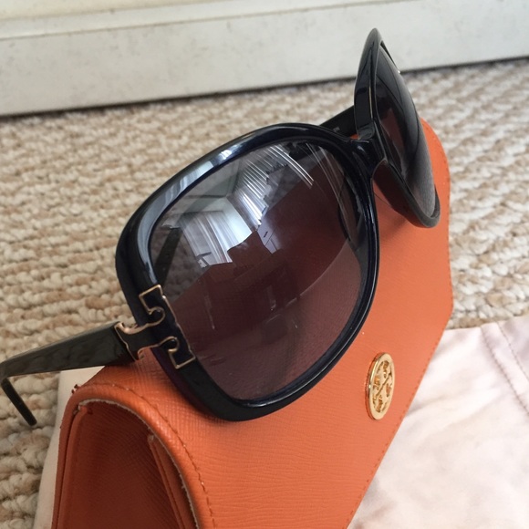 TORY BURCH SUNGLASSES Navy Blue Gold Tone Logo - Picture 2 of 8